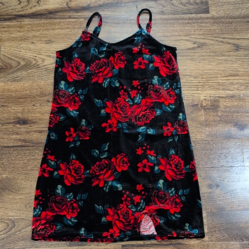 Girls black velour floral dress size L(10/12)